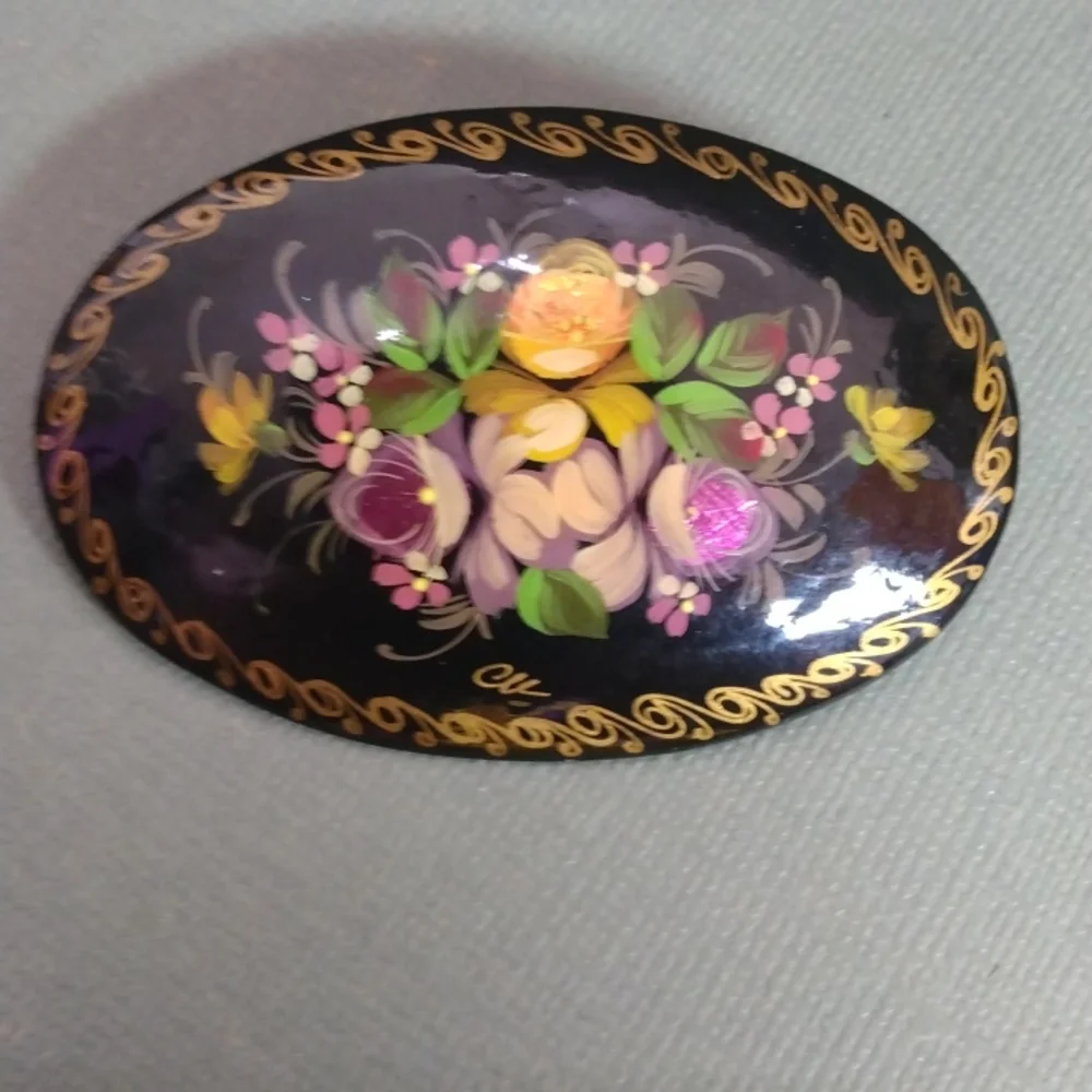 Vintage Russian Lacquer Wood Brooch Pin Artisan Signed